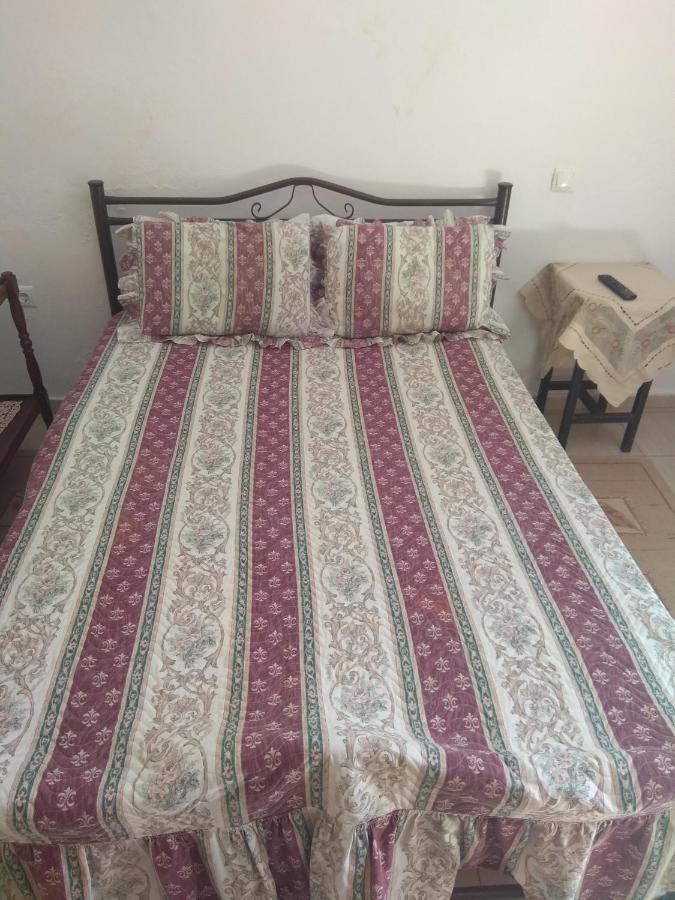 Stonehouse Villa Skopi Skopi  ภายนอก รูปภาพ